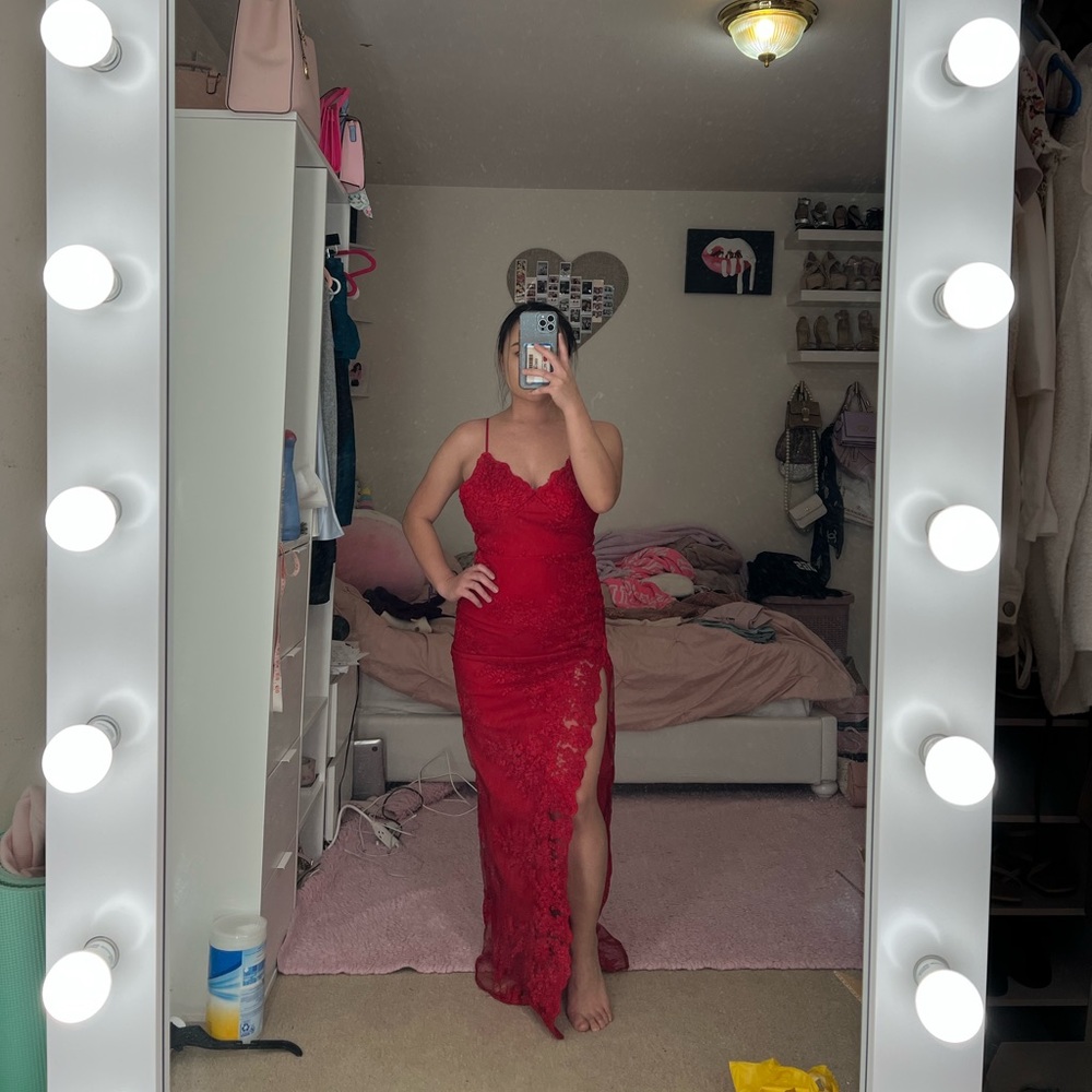 Red prom dress